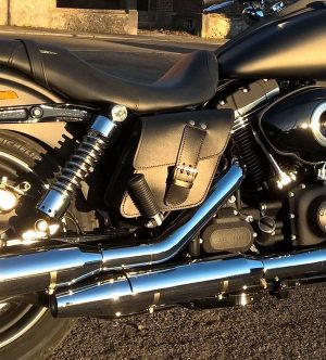 Sacoche Myleatherbikes Harley Dyna Street Bob_54